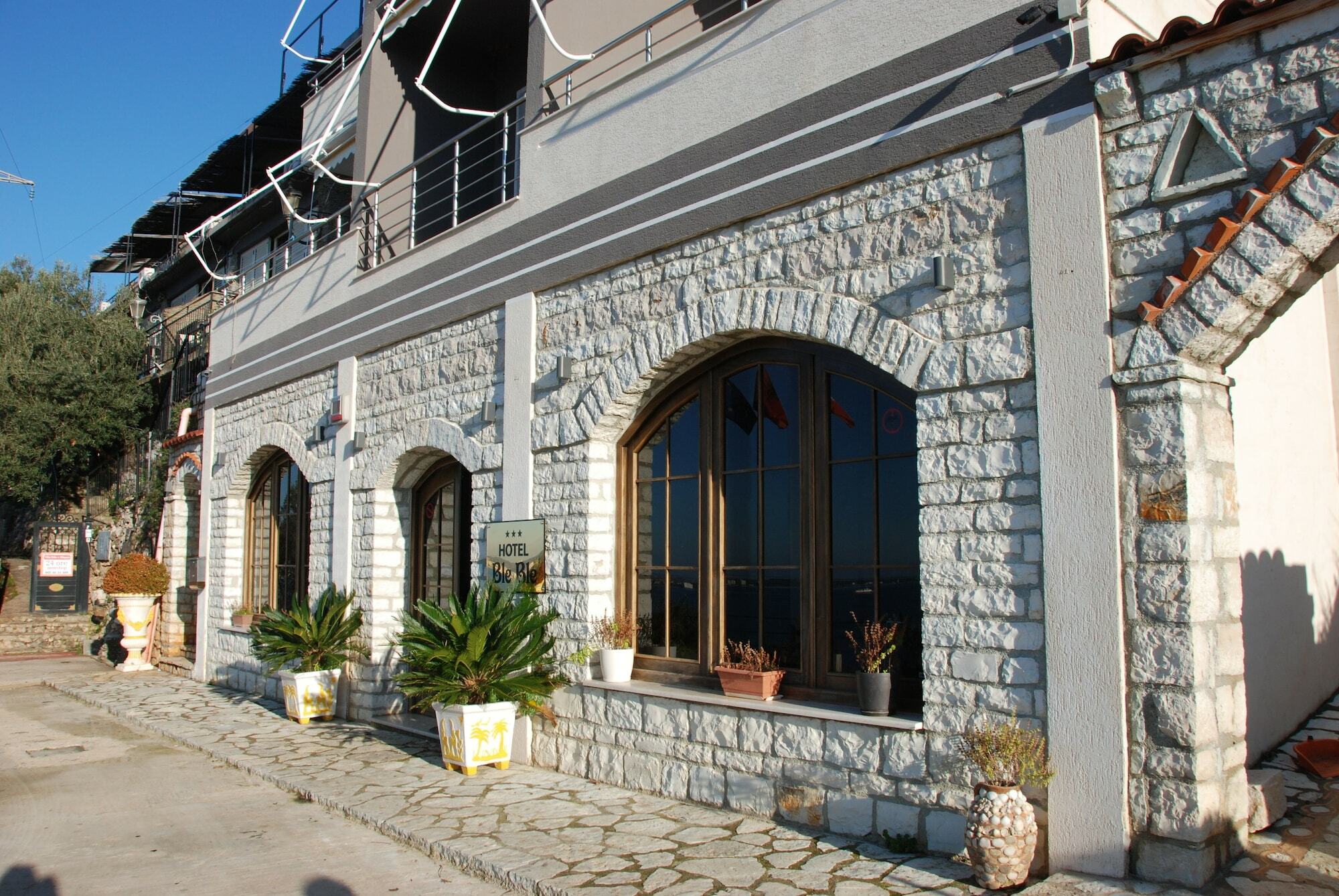 Hotel Ble Ble Vlorë Exterior foto